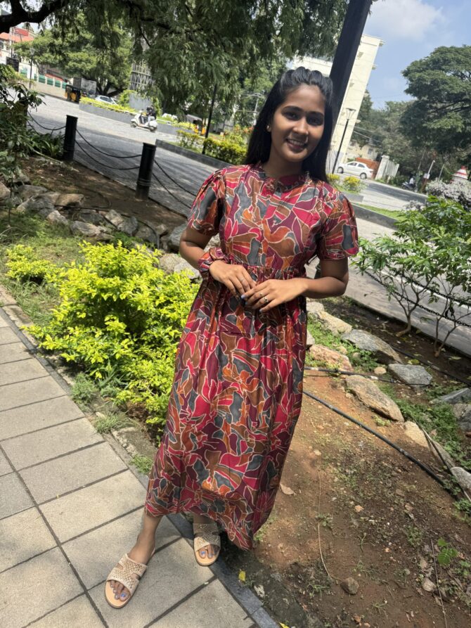 Maroon Colourful Double Zip Kurti - Image 9