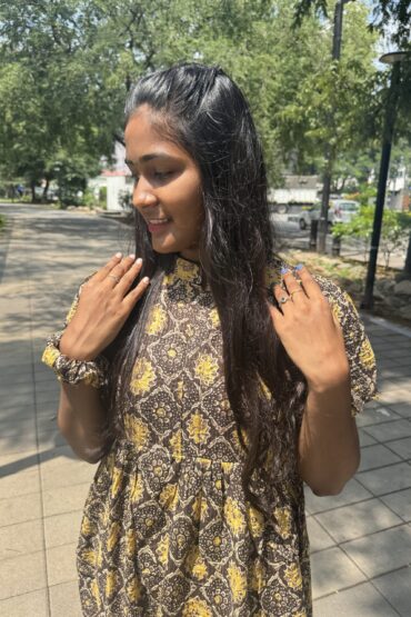 Chocolate Rangoli Double Zip Kurti