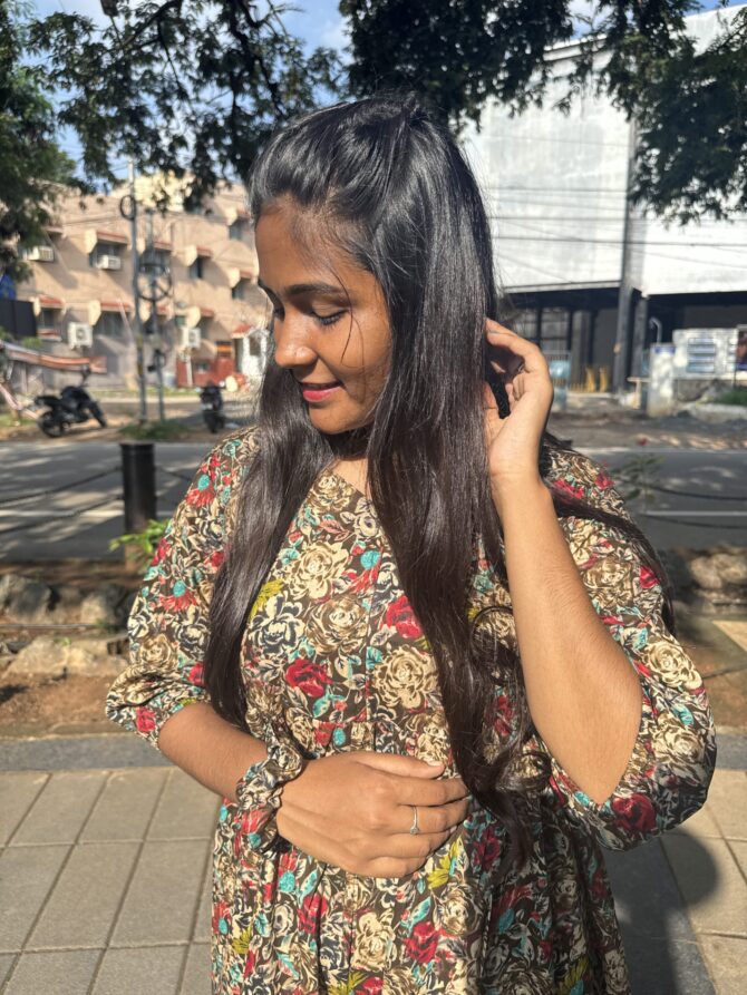 Browny world Centre Zip Kurti