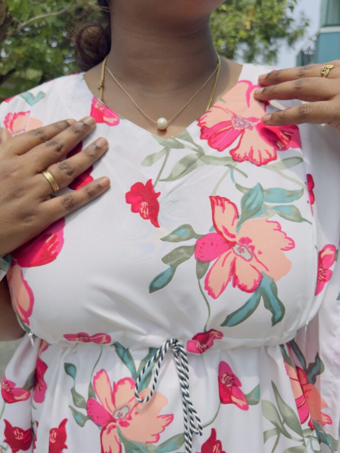 White Garden Kaftan Maternity Maxi’s - Image 6