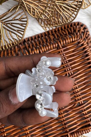 ELEGANT PEARL & FLORAL CRYSTAL HAIR CLIP-RGWW5